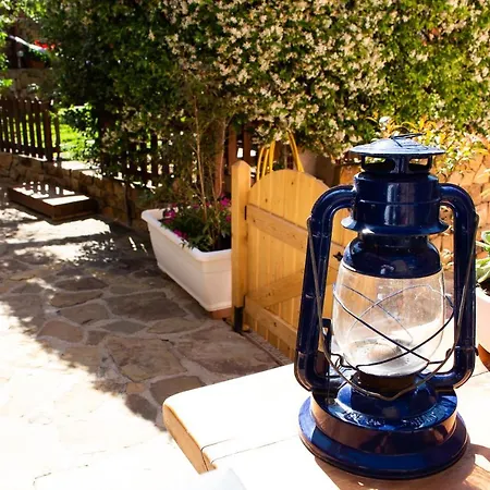La Casa Del Borgo - Con Giardino Privato Feriehus